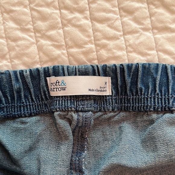 CROFT&BARROW PULL ON WOMENS SIZE MEDIUM JEANS. stretchy feel. Pockets. - Picture 10 of 10